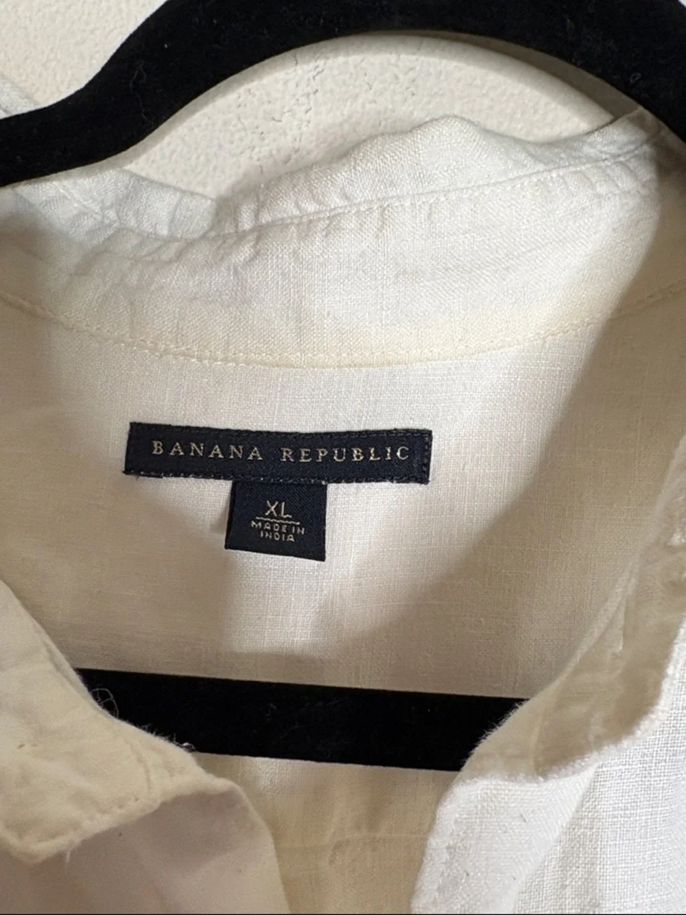 Banana Republic White Linen Button-Up Shirt - Picture 2 of 3